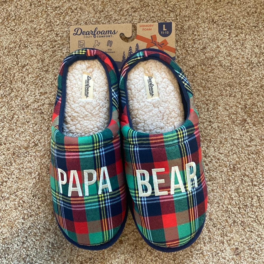 Dearfoams “Papa Bear” slippers